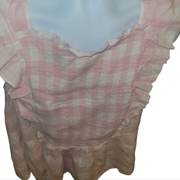 🌸Old Navy Pink Sleeveless Ruffle Trim Smocked Gingham Top - Picture 5 of 9